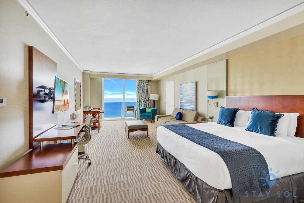 Ocean View Luxurious Studio Premium Amenities pet-friendly hotel Sunny Isles Beach