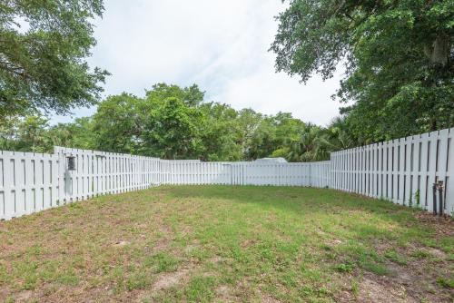 New Listing 114A W Hudson Ave Open Layout Close to Everything - photo 42