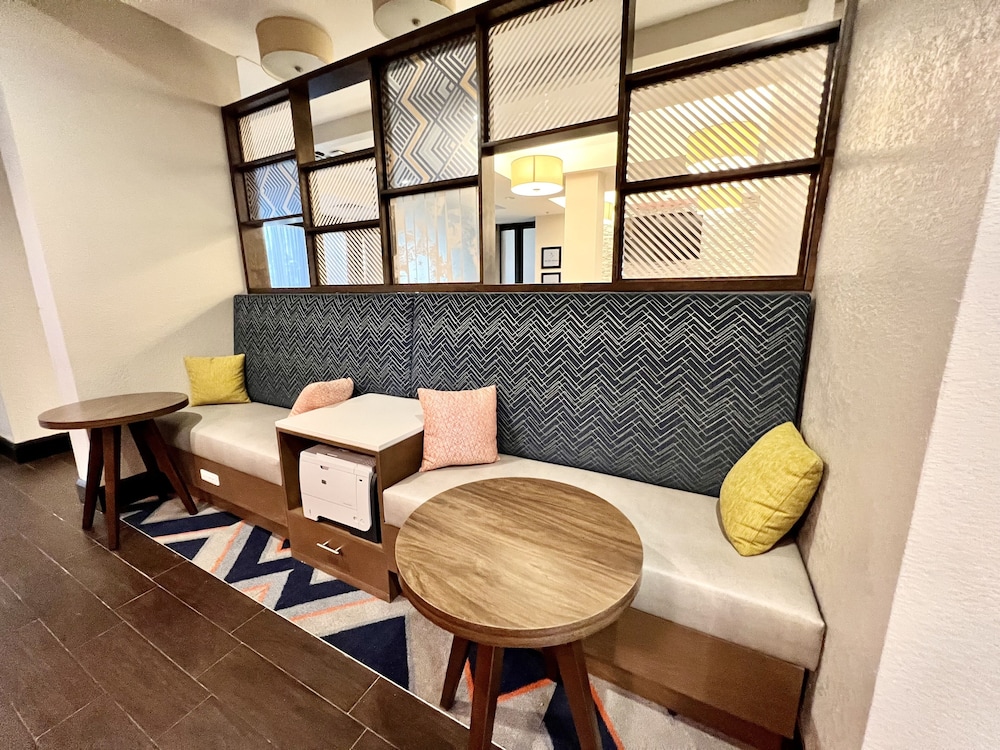 Hampton Inn Ft. Walton Beach - photo 8