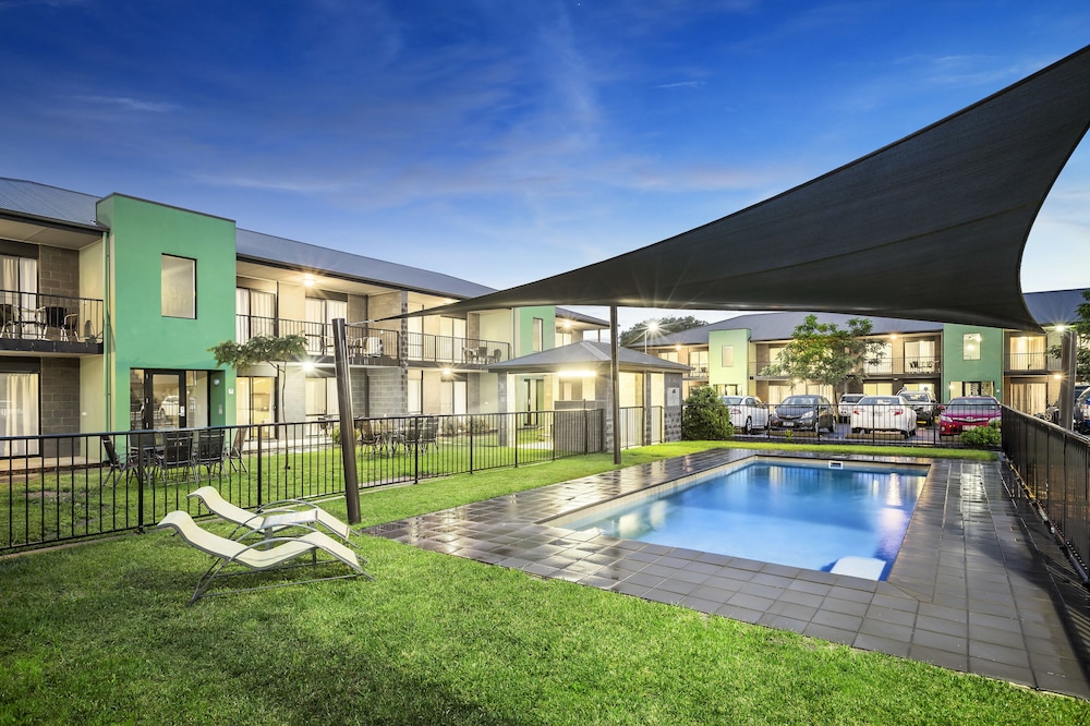 Quest Sale — 4-Star Luxury Hotel in Sale, Australia