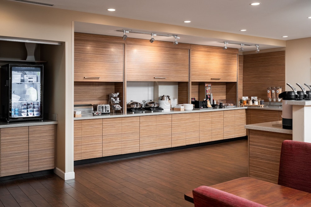 TownePlace Suites by Marriott Cleveland - photo 30