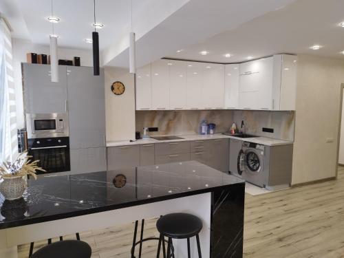 Almaty City Apartment — 4-Star Luxury Hotel in Almaty, Kazakhstan