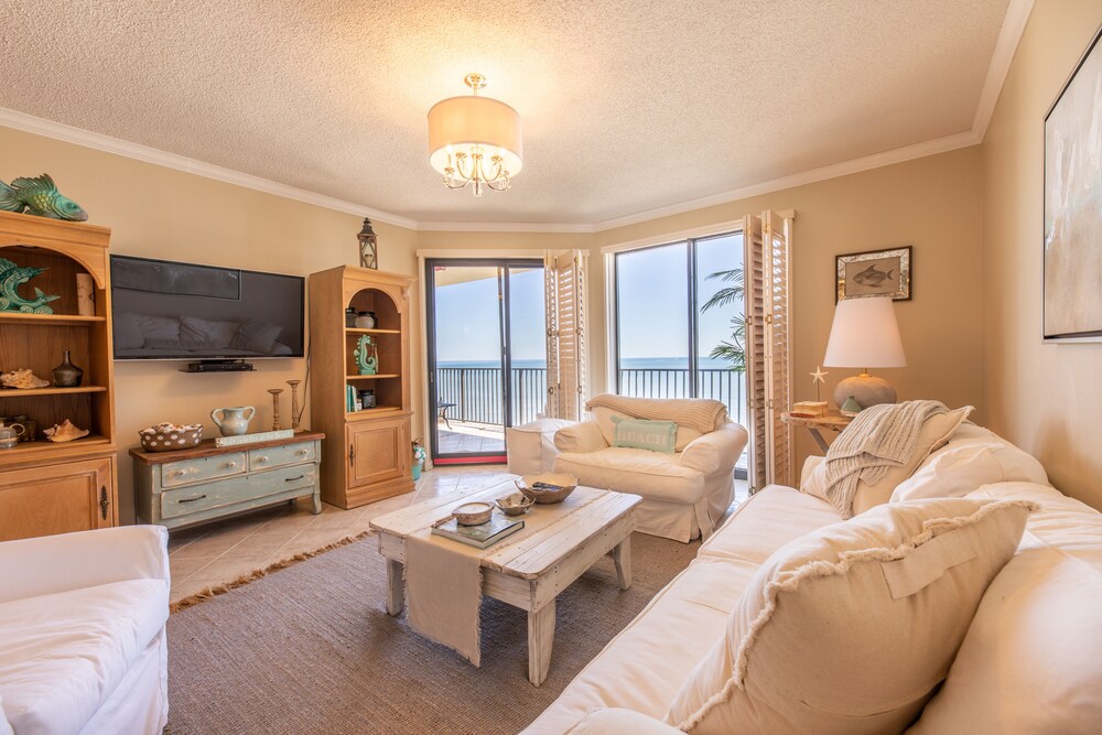 Phoenix Vii - carbon neutral hotel in Orange Beach