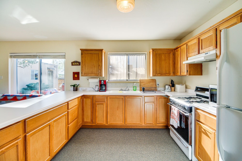Vacation Rental 2 Mi to Old Town Albuquerque - photo 10