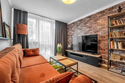 Aparthotel Grzybowska 9 by BookingHost — 4-Star Luxury Hotel in Warsaw, Poland