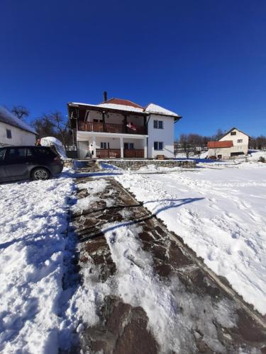 Rujan 1 - carbon neutral hotel in Unknown City