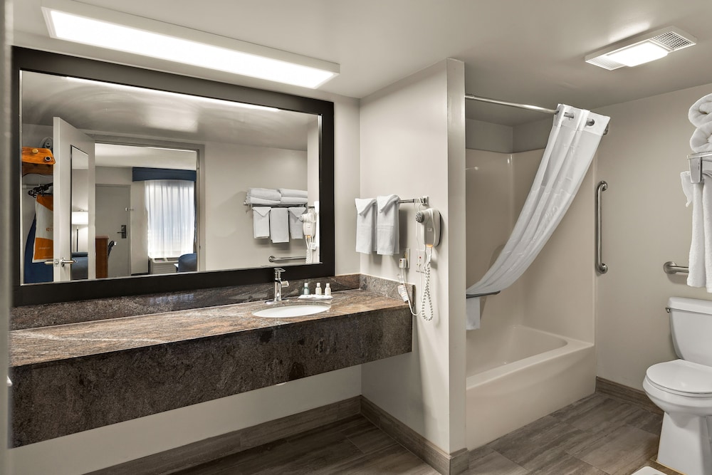Quality Inn Dandridge - photo 27