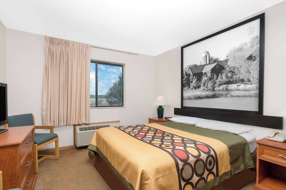 Super 8 by Wyndham Sparta - photo 24