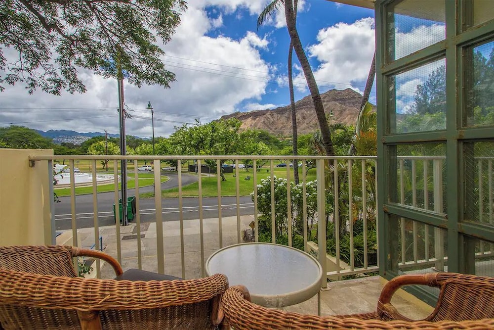 Diamond Head Beach Hotel - photo 87