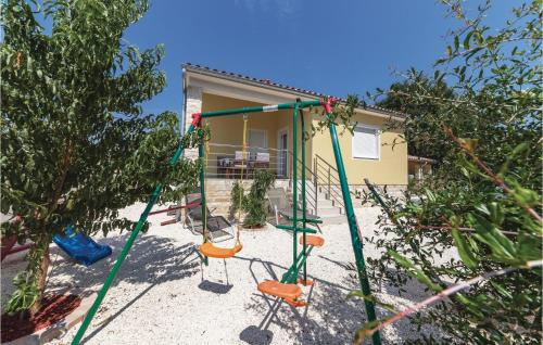 Nice Home In Liznjan With Wifi — 4-Star Luxury Hotel in Liznjan, Croatia