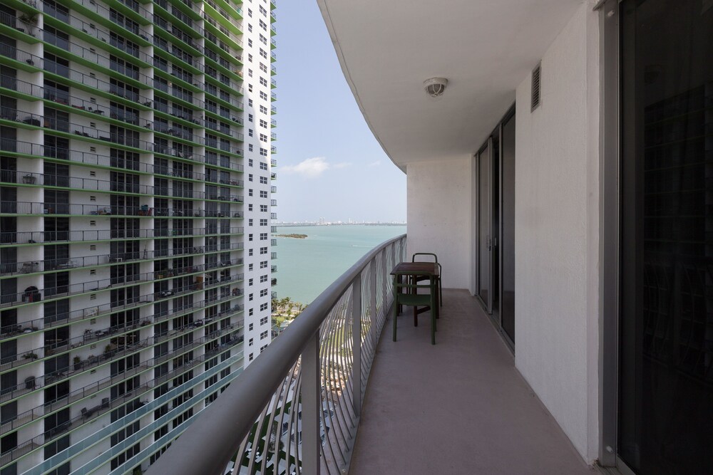 Opera Tower by Suarez Group - photo 131
