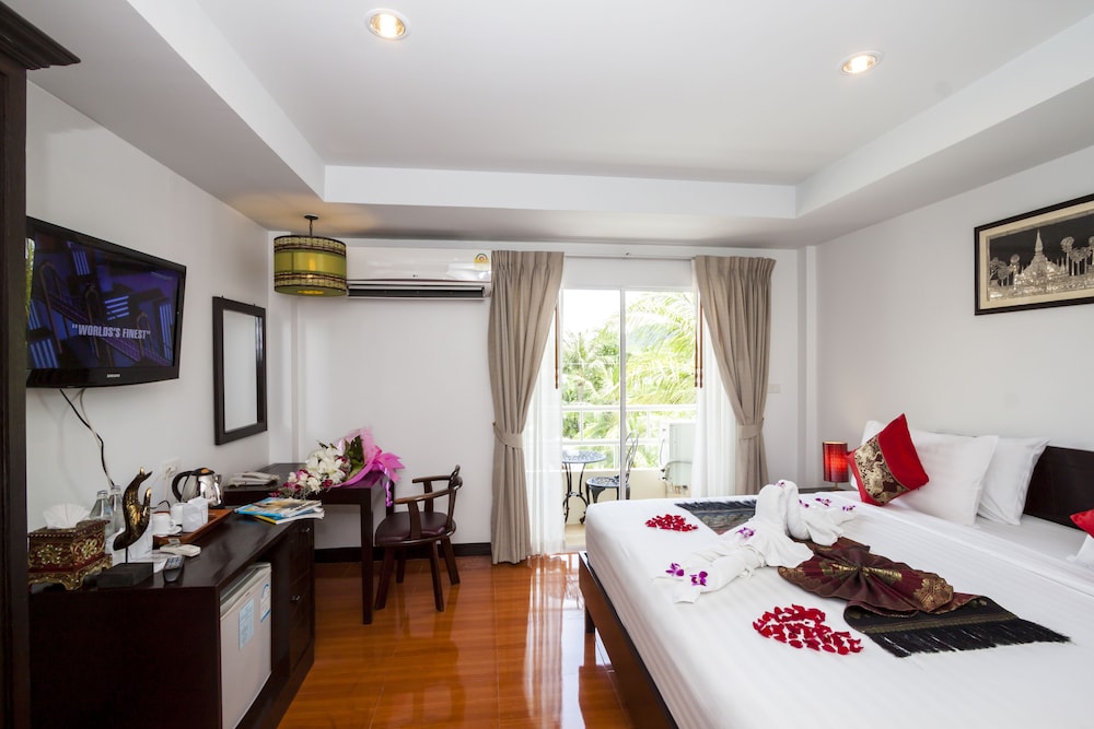 Silver Resortel - carbon neutral hotel in Patong