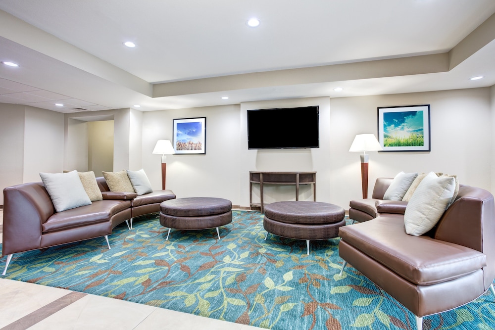 Candlewood Suites Cut Off by IHG - photo 44