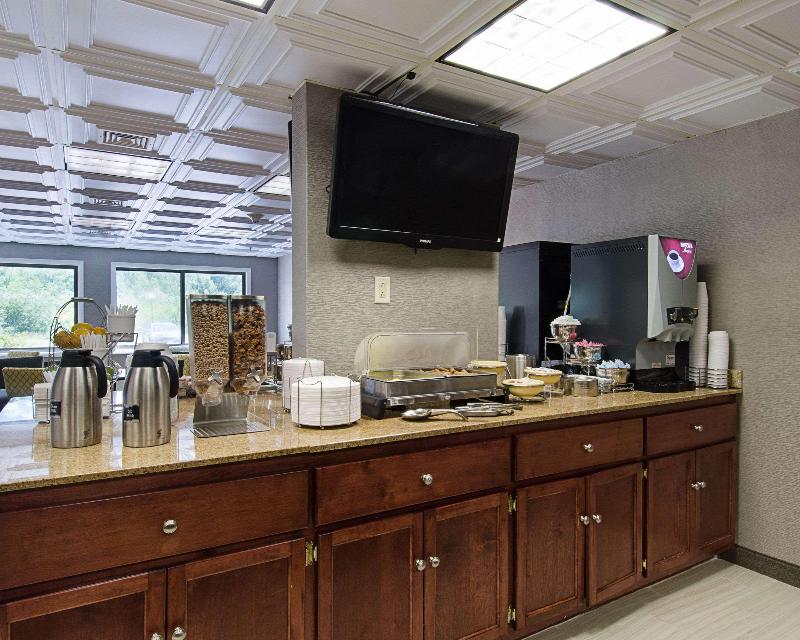 Quality Inn & Suites - photo 38