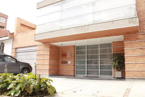 Suites Casa 95