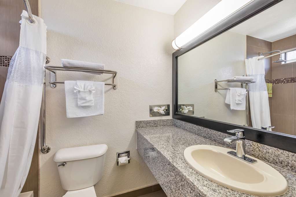 Best Western Americana Inn - photo 24