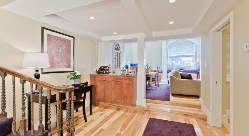 Back Bay Beacon in Boston, United States