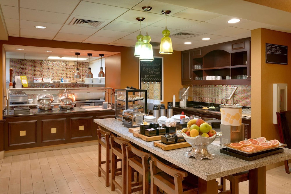 Hilton Garden Inn Clarksville - photo 7