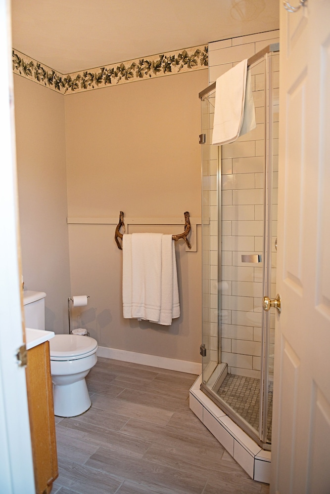 Berry Patch Bed and Breakfast - photo 30