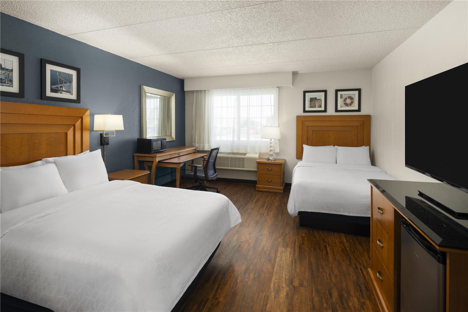 Harbor Town Inn BW Signature Collection - photo 14