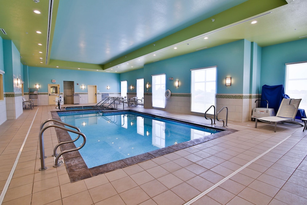 Holiday Inn Bismarck by IHG - photo 40
