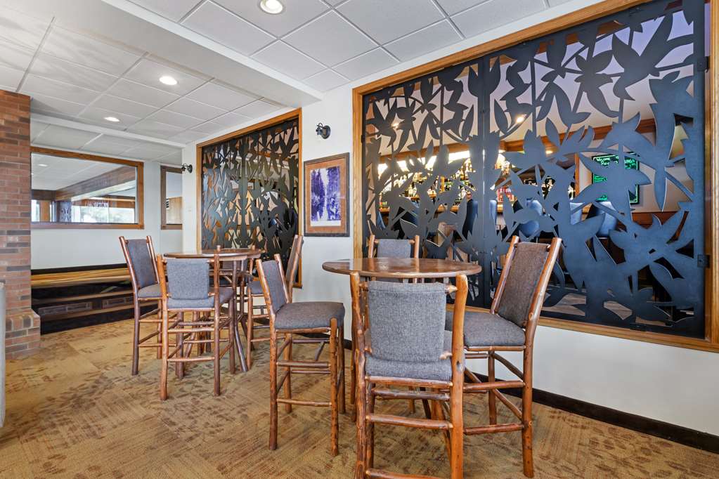 Best Western Plus Concord Inn - photo 35