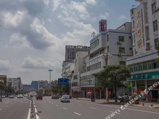 Dongshan Hotel - last minute hotel in Sui'an