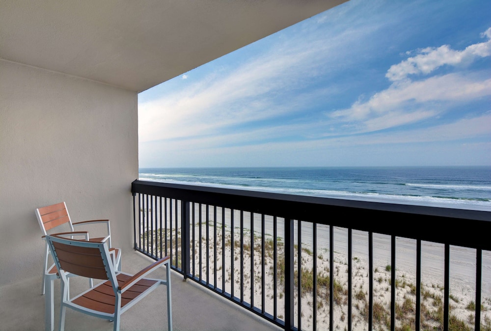 Hampton Inn Jacksonville Beach Oceanfront - photo 26