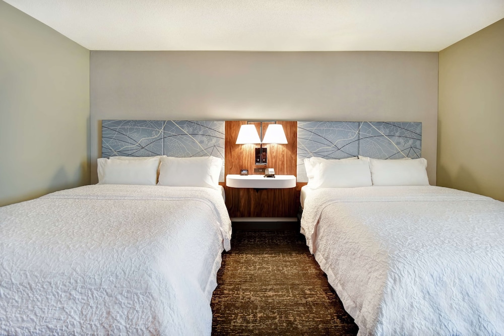 Hampton Inn Atlanta Mall Of Georgia - photo 4