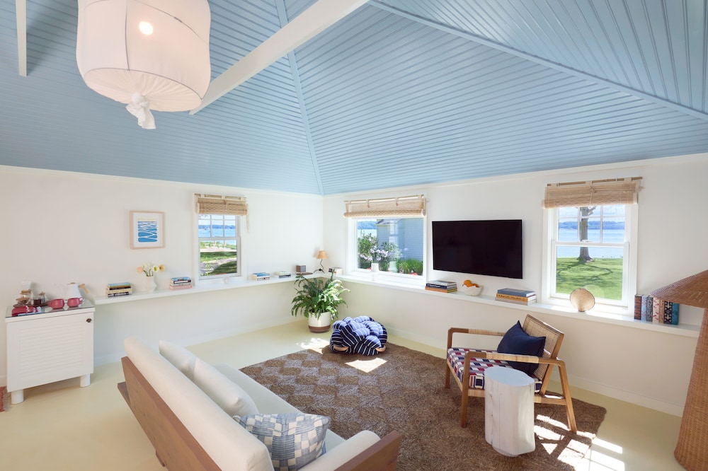 Silver Sands Motel & Beach Bungalows - photo 50