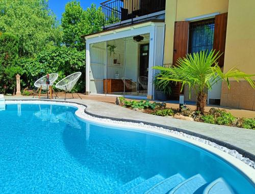 Picnic Room and Pool in Castelnuovo Del Garda, Italy
