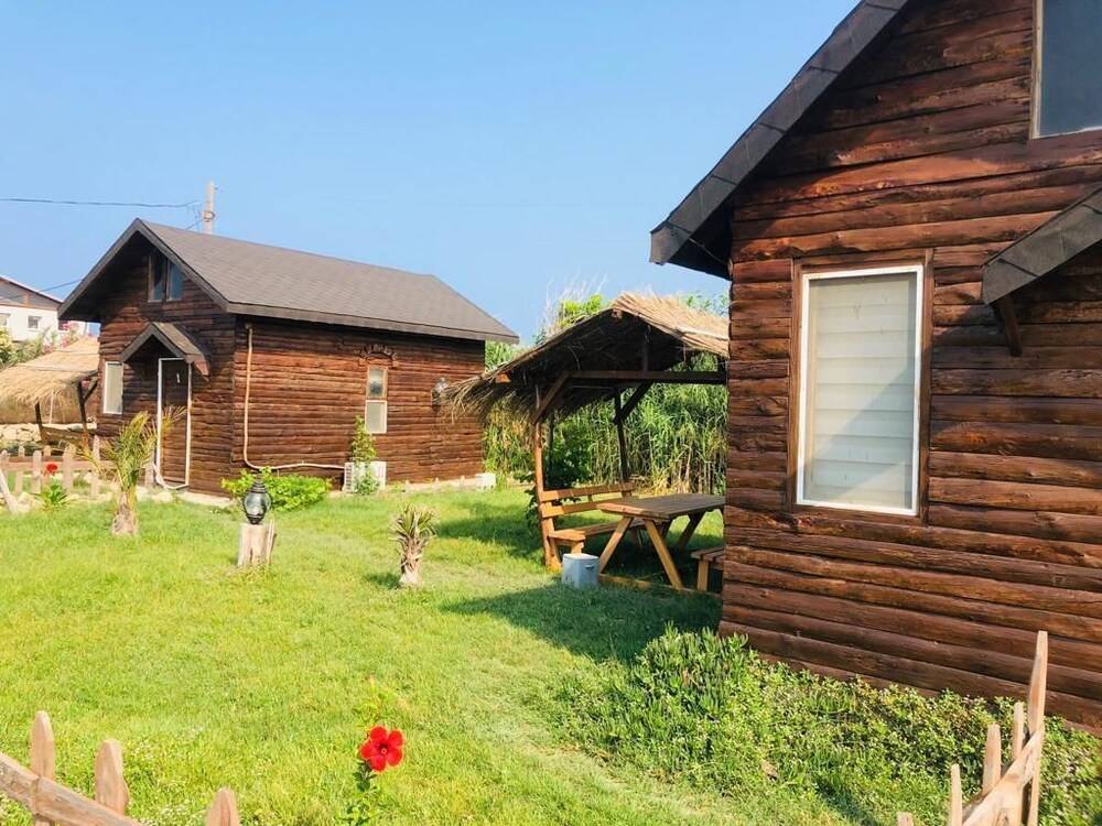 Deniz Tesisleri — hotel in Samandag