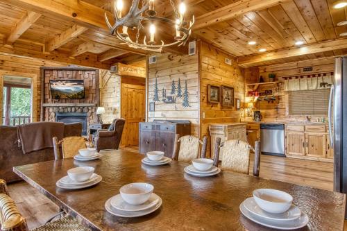 Eagles View Free Attraction Tickets Breathtaking Mountain Views Hot Tub WIFI - photo 11