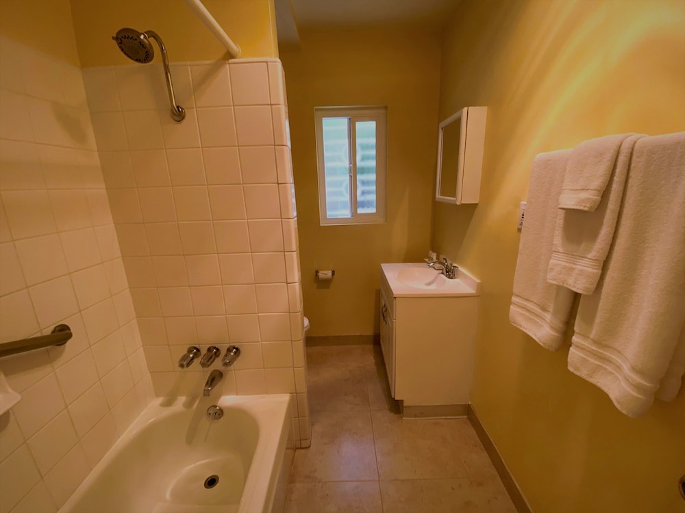 Hollywood Celebrity Hotel - photo 27