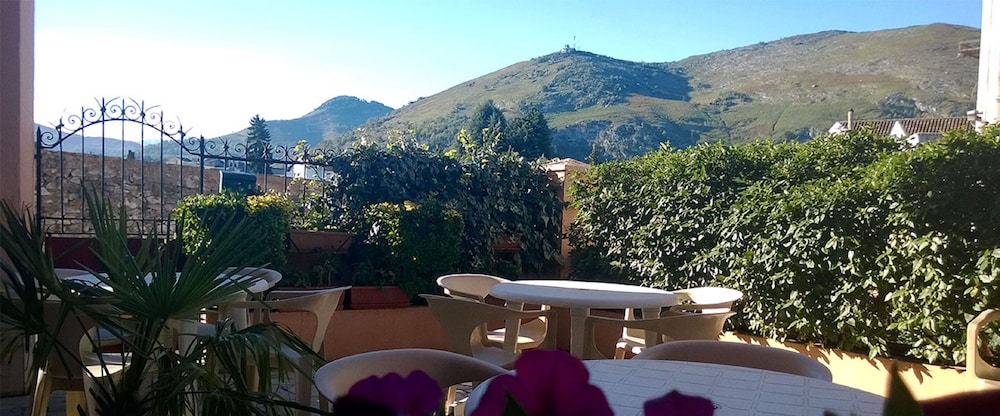 Hotel Saint Avit - last minute hotel in Lourdes