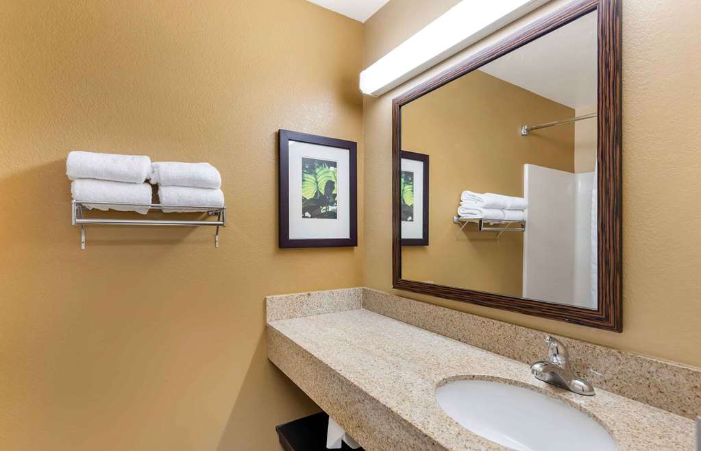 Extended Stay America Los Angeles Ontario Airport - photo 33