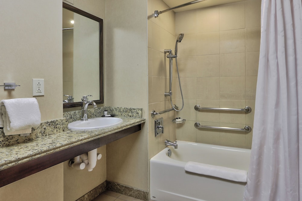 Sheraton Albuquerque Uptown - photo 15
