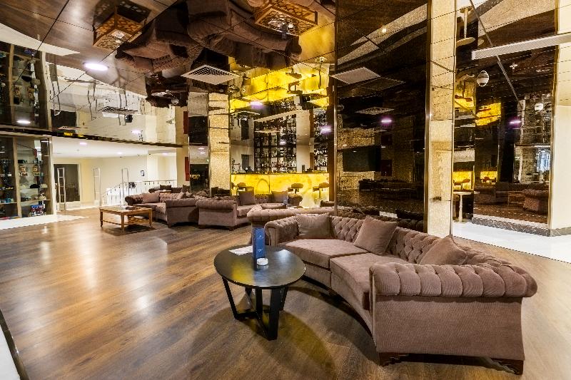 מזון ומשקאות