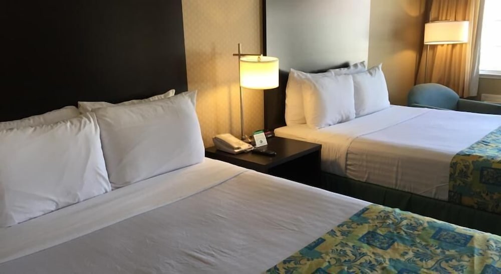 Regency Inn SFO Airport - photo 17