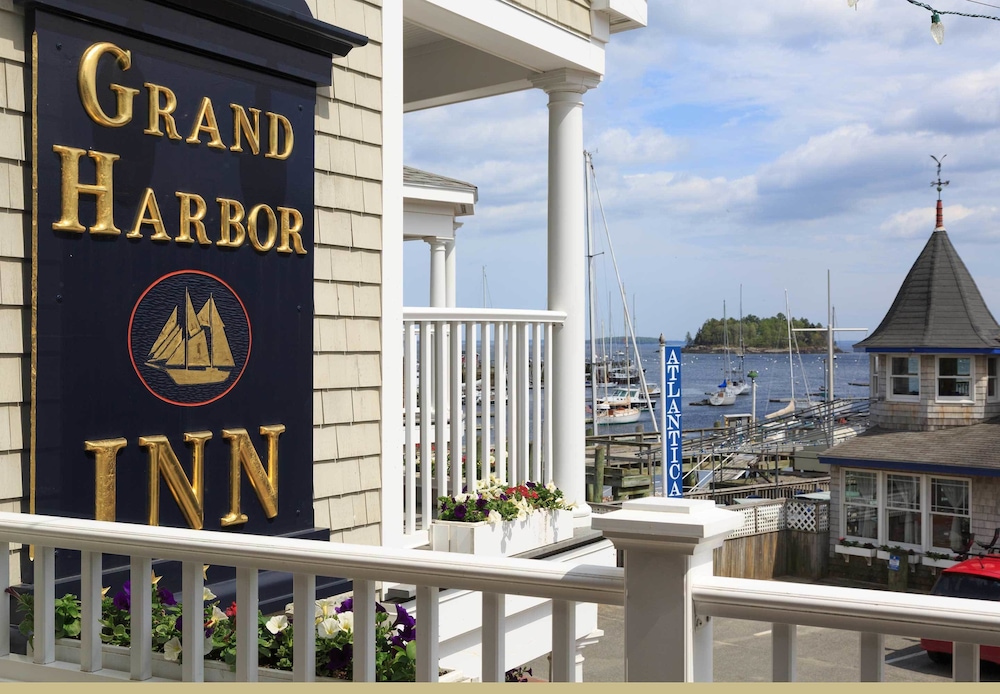 Grand Harbor Inn - photo 19