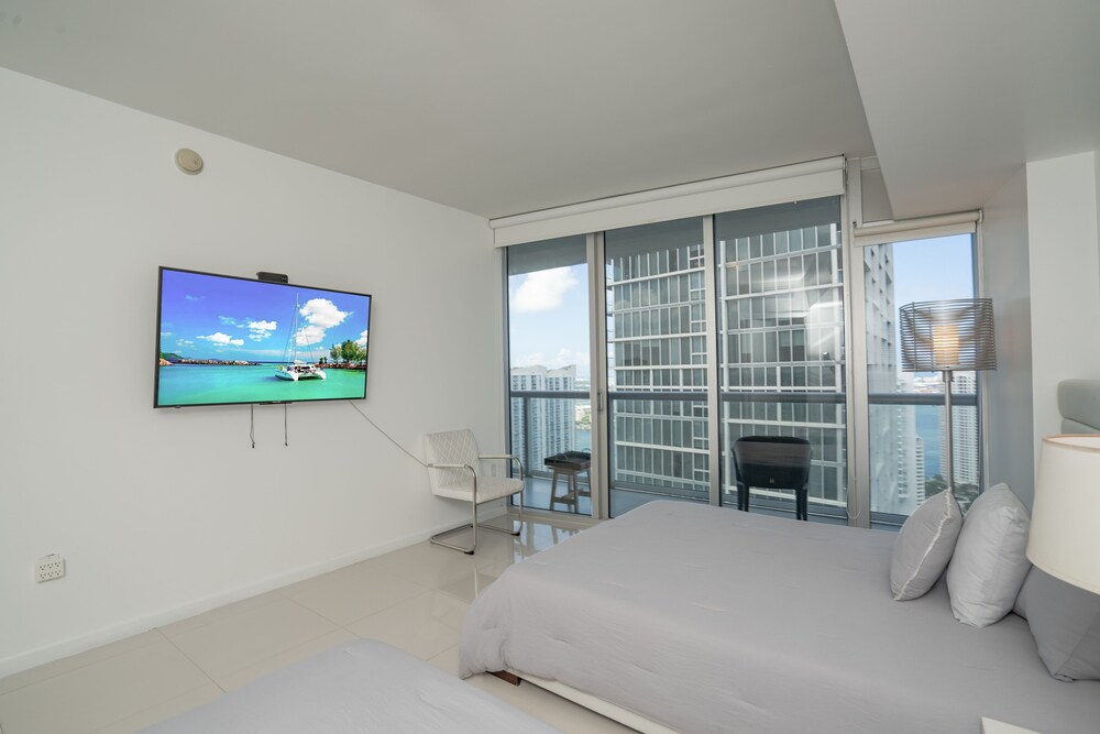 Private Residences at ICON Twr3 by JOS17 - photo 17