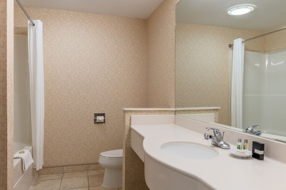 Ogunquit Hotel & Suites - photo 49