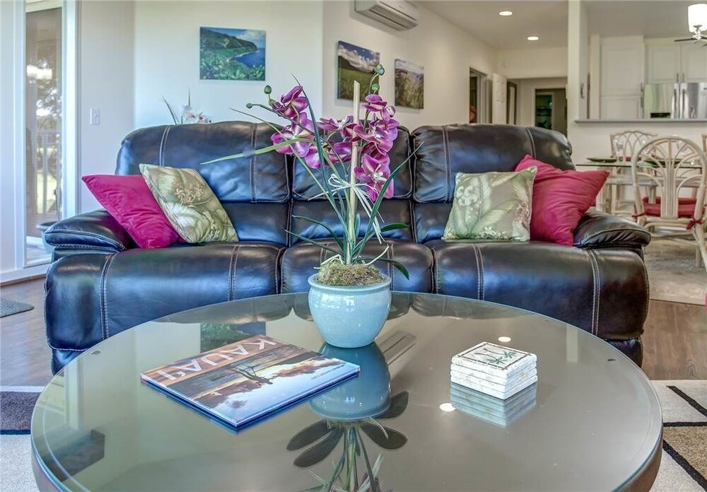 525 Emmalani Court by RedAwning - photo 6
