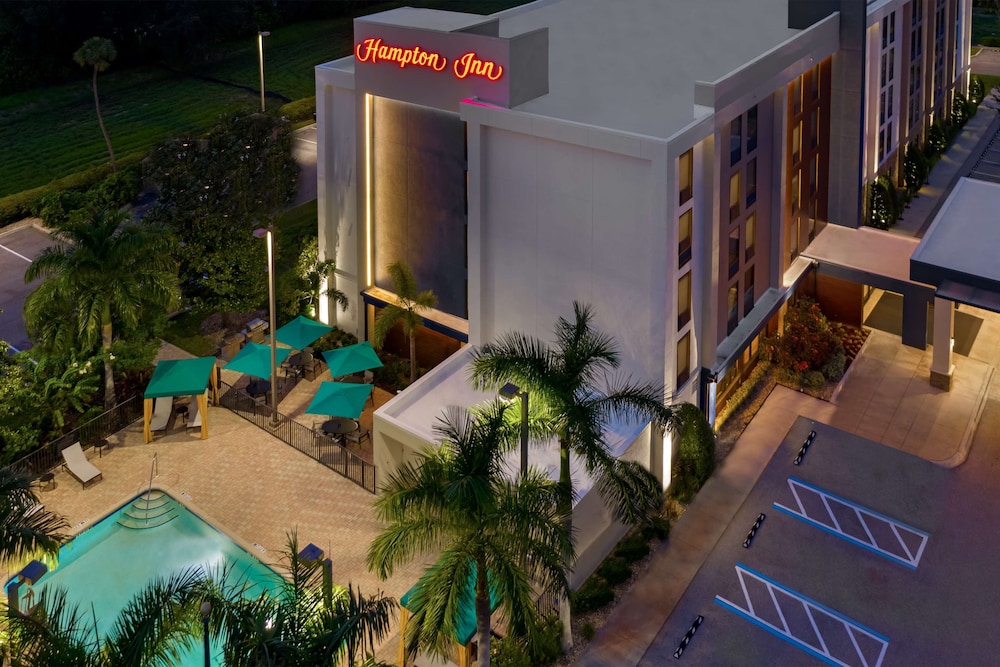 Hampton Inn Ellenton Bradenton - photo 36