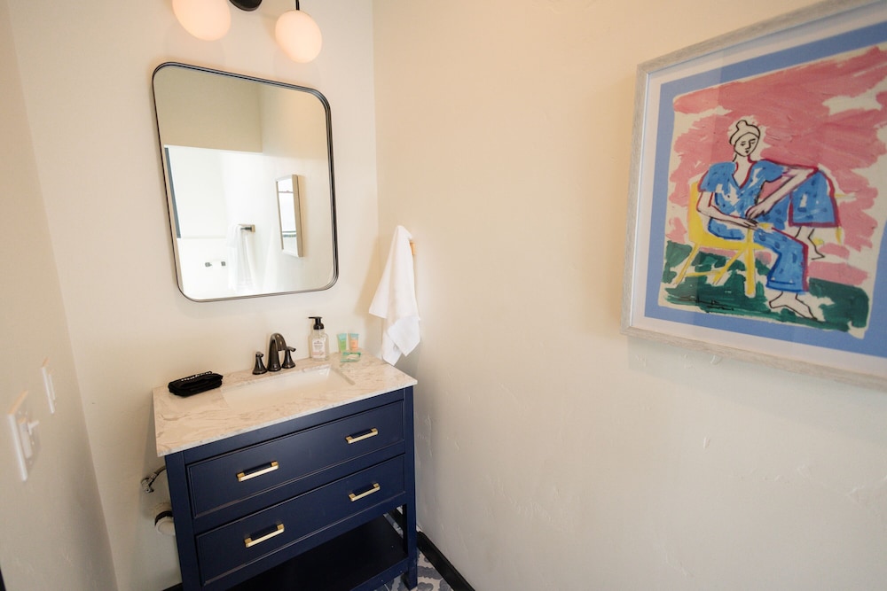Speakeasy Suites - photo 37