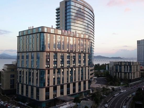 Kangqiao Lakeview Hotel in Zhoushan, People's Republic of China