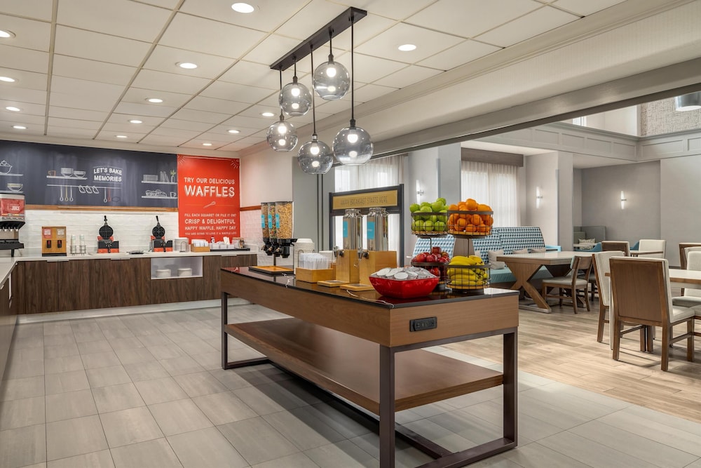 Hampton Inn & Suites Galveston - photo 43