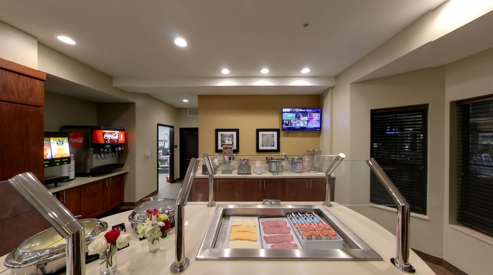 Staybridge Suites Ann Arbor Univ of Michigan by IHG - photo 28
