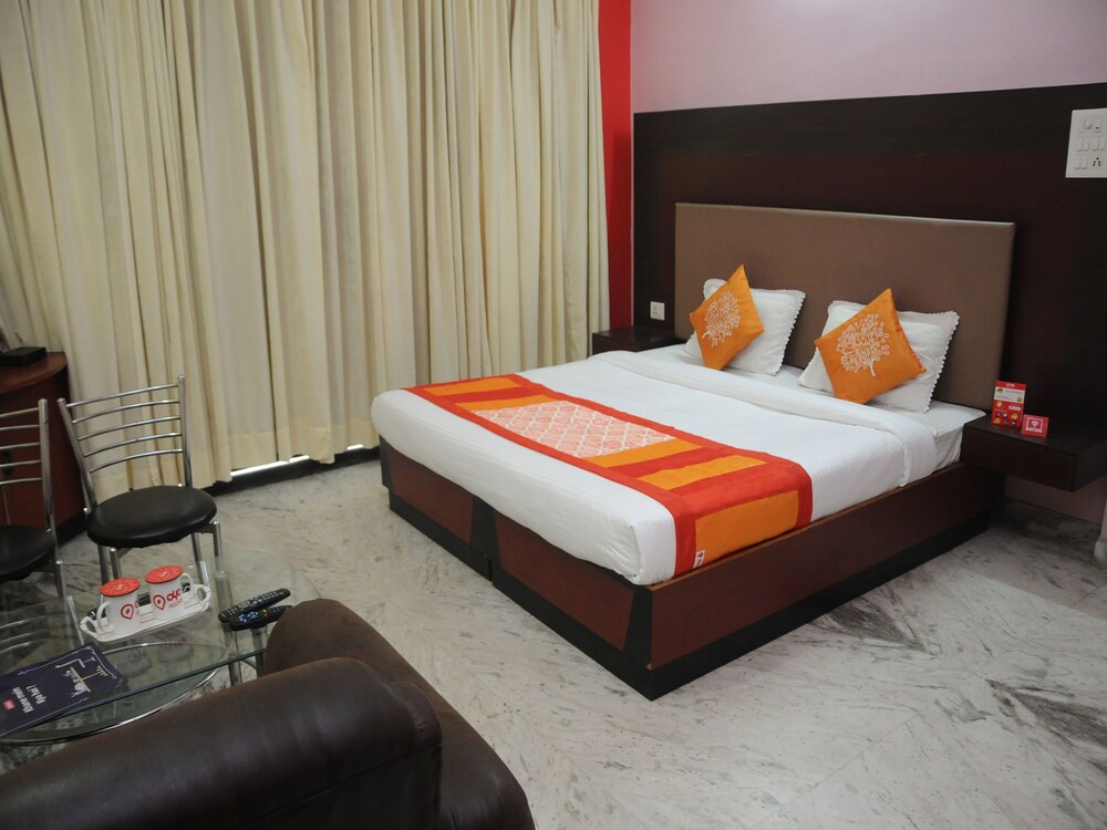 OYO 9862 Spring Fields - last minute hotel in Patna