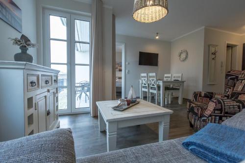Villa Borwin Apartment 12 — 4-Star Luxury Hotel in Ostseebad Kuehlungsborn, Germany